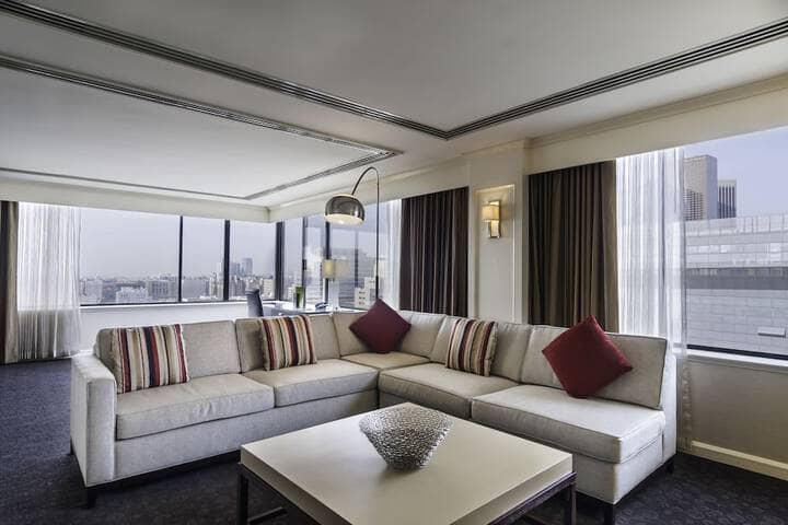 Room 25 of 115